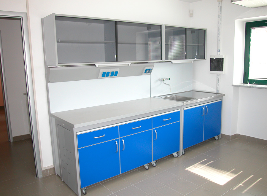Technical laboratory furniture